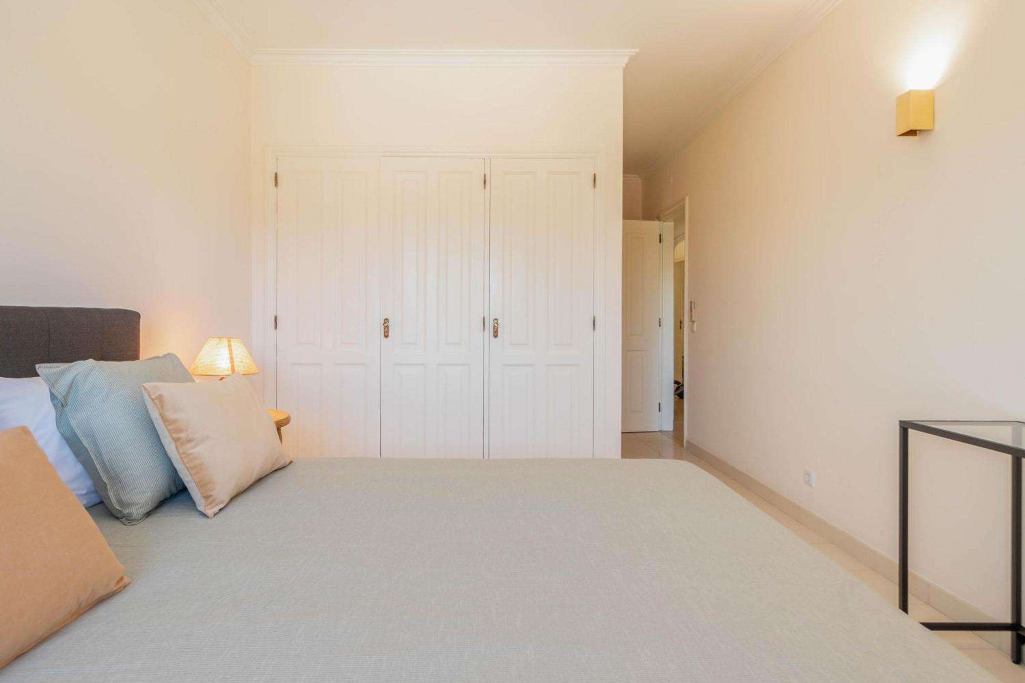 Central Cascais Apartment With Private Parking 外观 照片