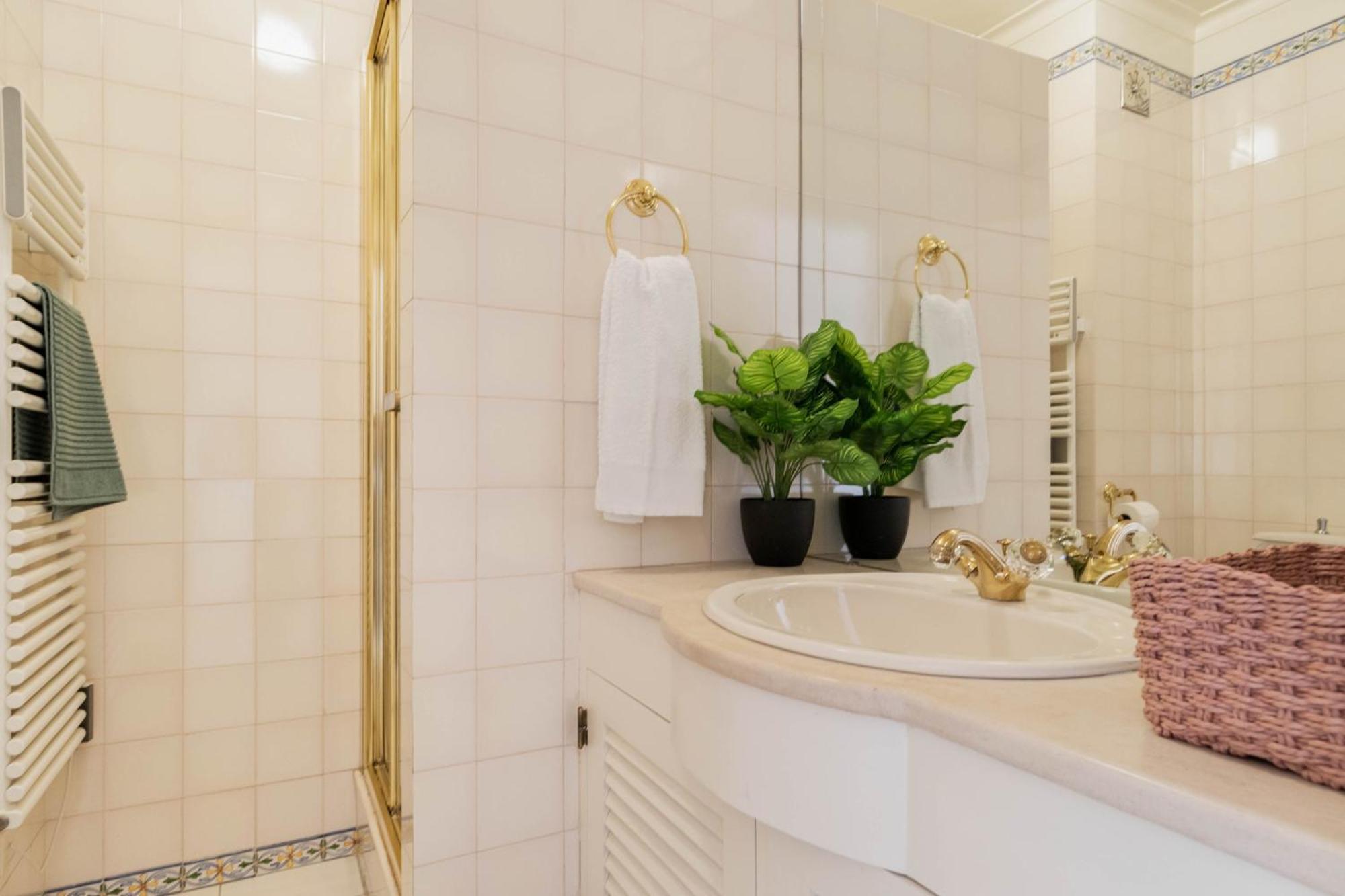 Central Cascais Apartment With Private Parking 外观 照片
