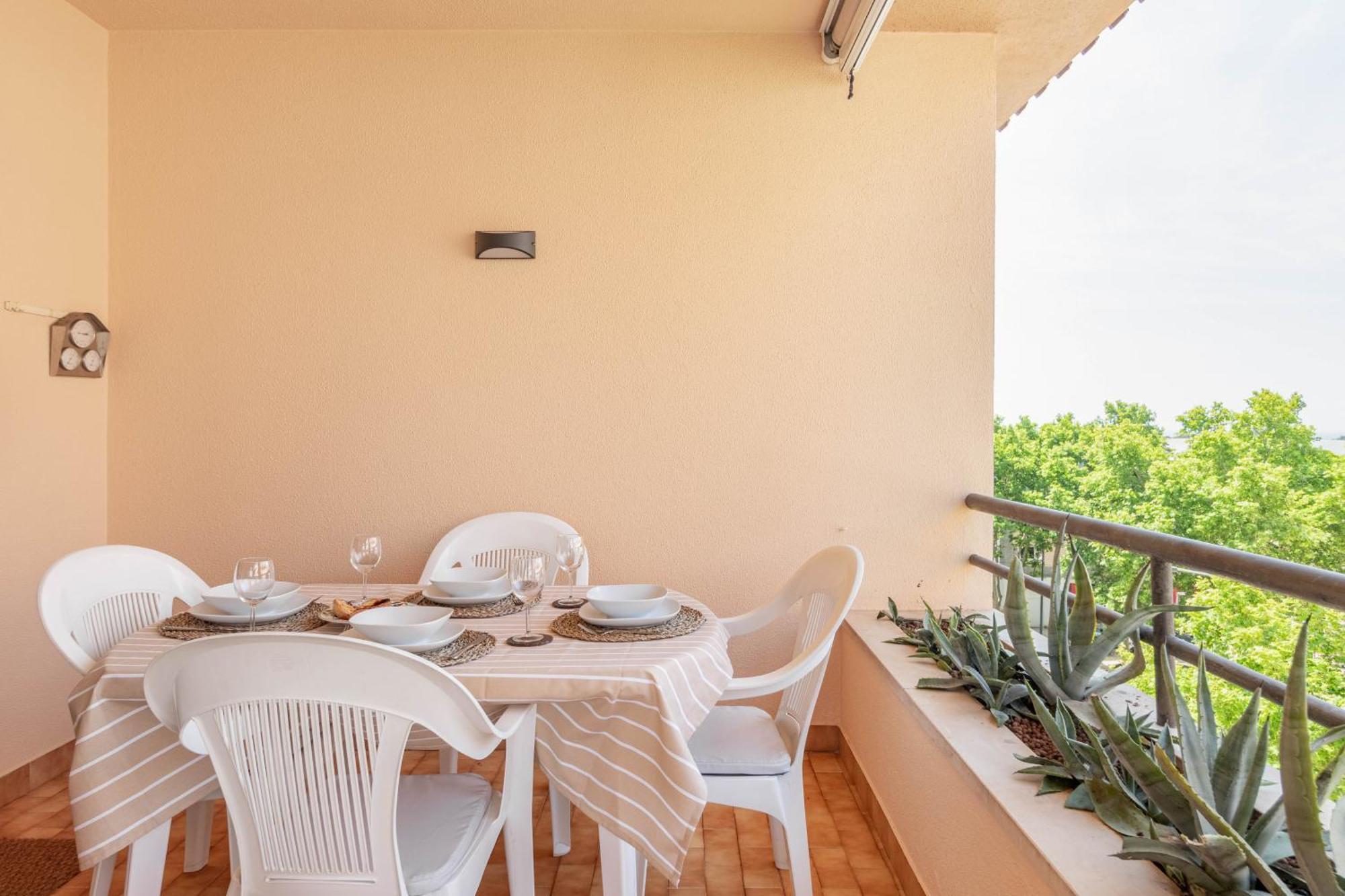 Central Cascais Apartment With Private Parking 外观 照片