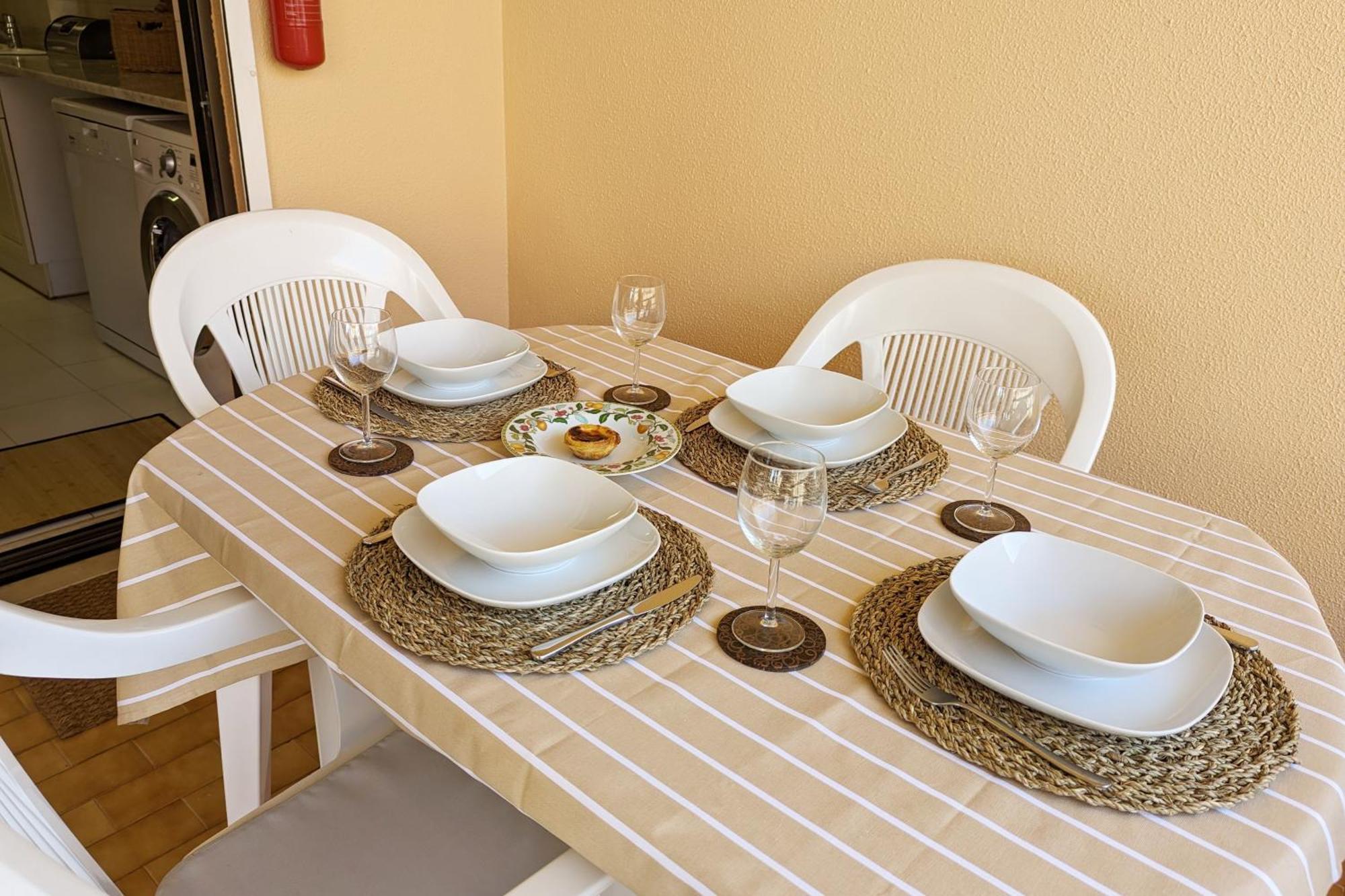 Central Cascais Apartment With Private Parking 外观 照片