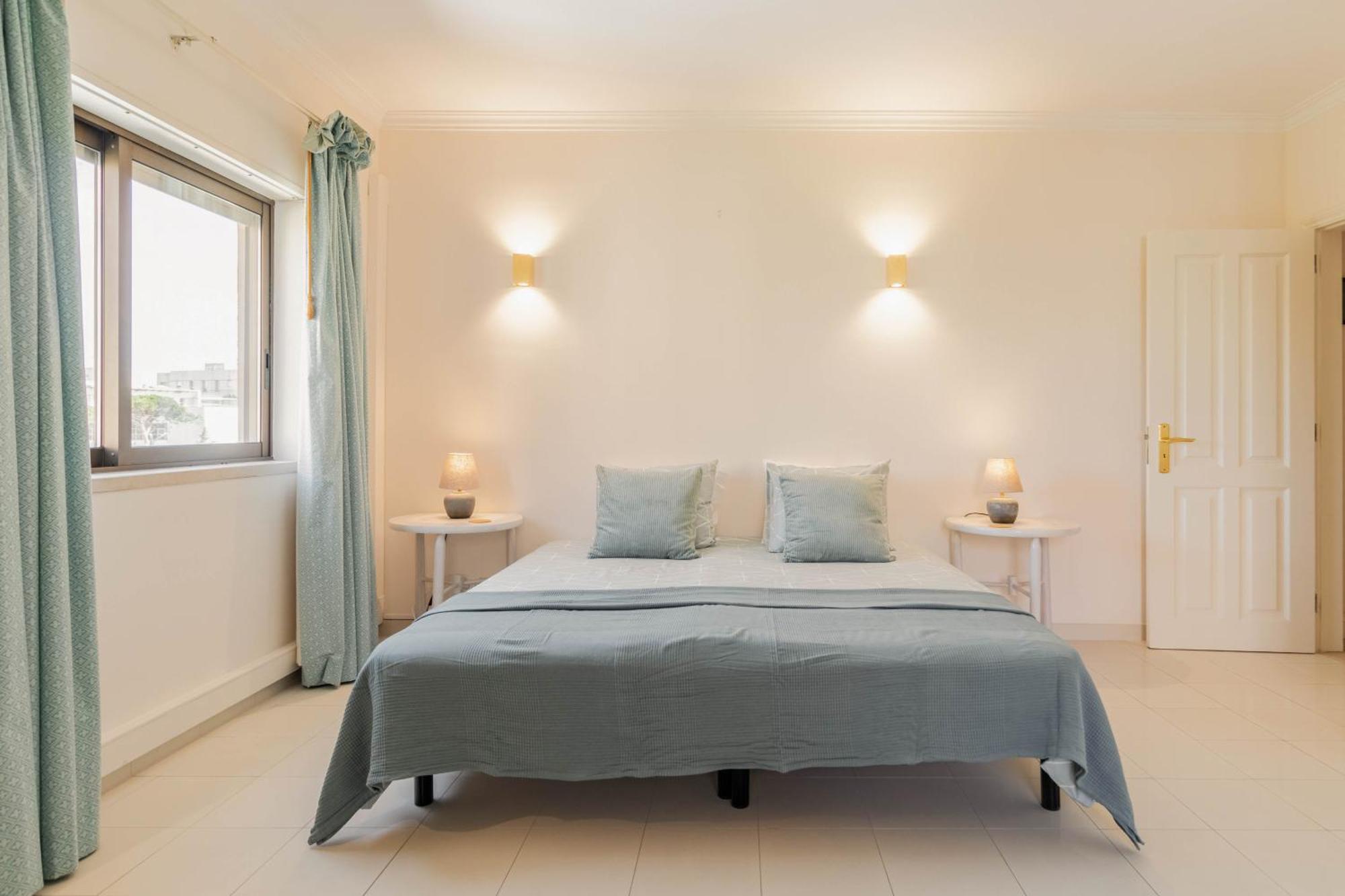 Central Cascais Apartment With Private Parking 外观 照片