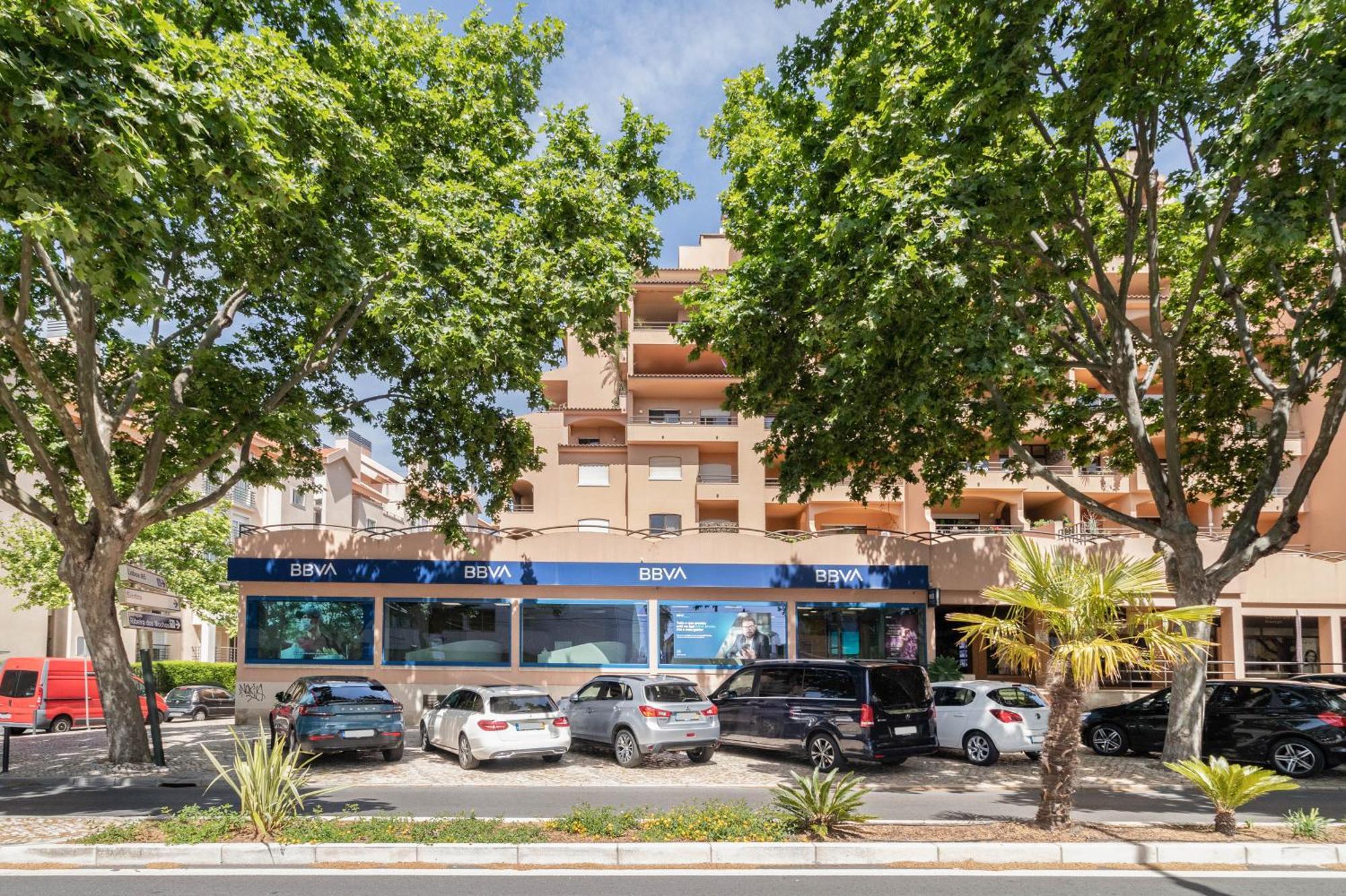 Central Cascais Apartment With Private Parking 外观 照片